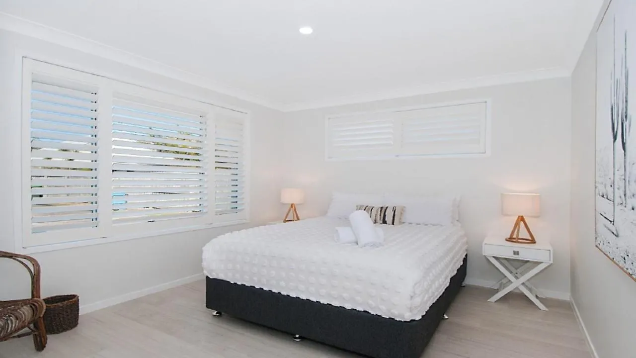 Kay'S Hideaway Villa Lennox Head